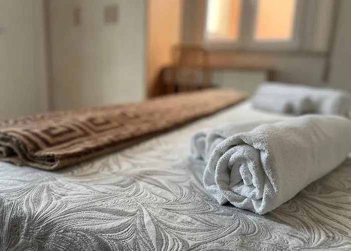 Alex Hotel 2*