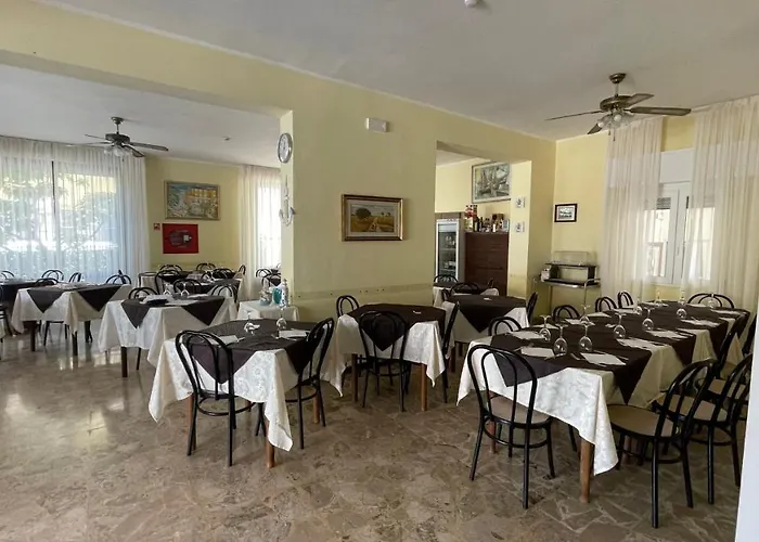 Alex Hotel
