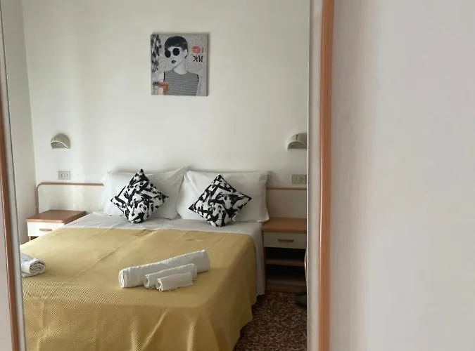 Alex 2* Rimini